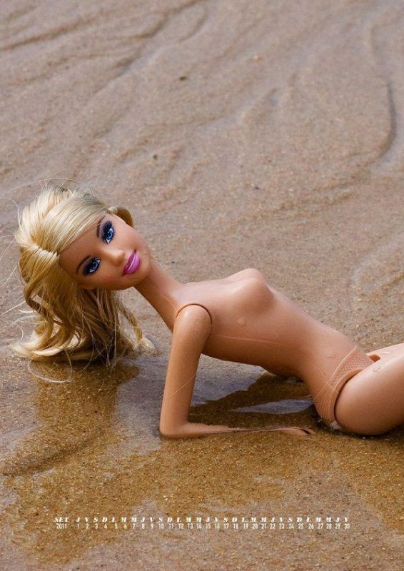  photos nude  barbie