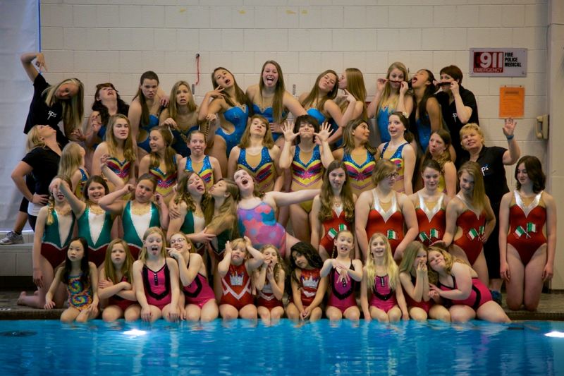 college girls swim team swimming