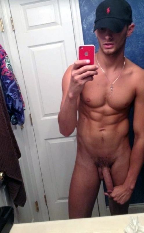 Pictures Of Guys Jerking Off