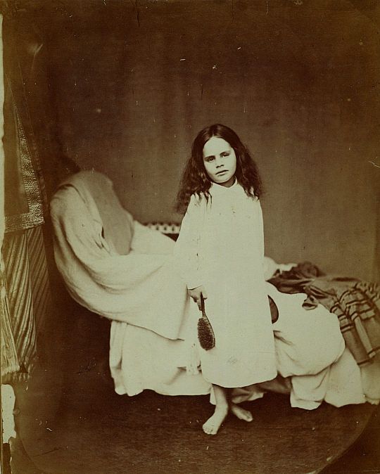 lewis carroll photography girls provocative