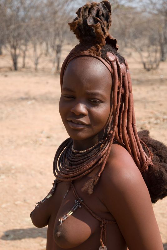 real african tribes nude posing