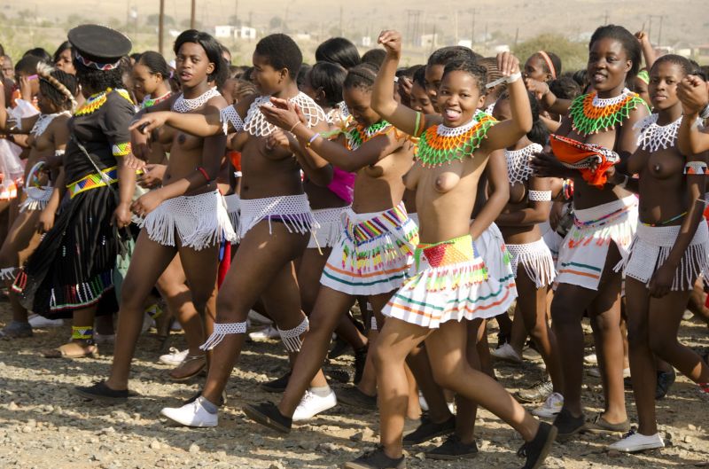swaziland reed dance umhlanga