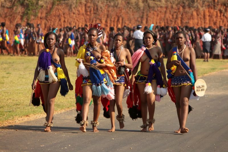 swaziland reed dance young girls