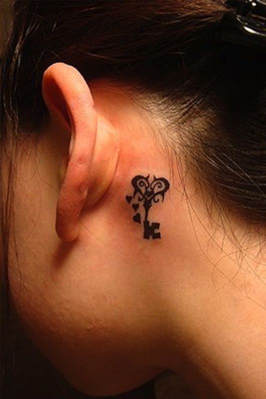 intimate tattoos for women