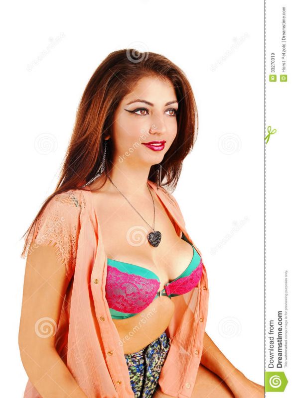 exposed bra under blouse