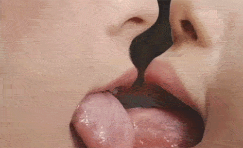 lesbian kiss long tongue in pussy gif