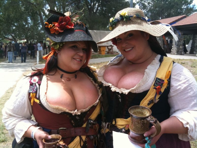 texas renaissance festival costumes