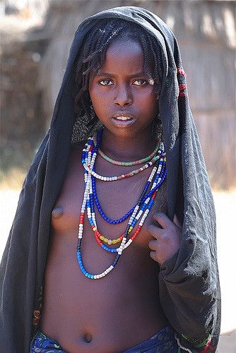 african nude ebony girls