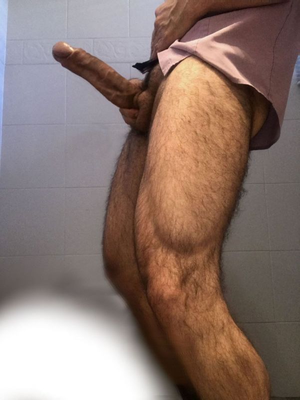 gay guys with hairy legs