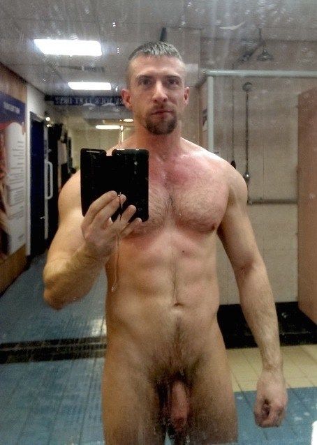 Gym Voyeur Naked Men picture