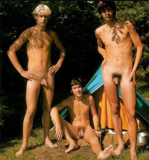 vintage naked beach blondes