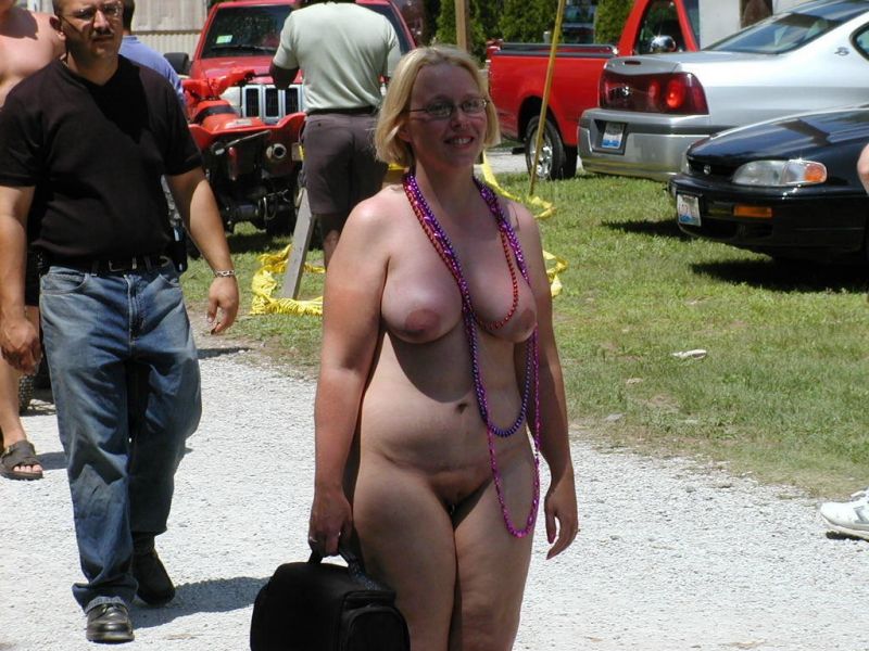 Fat Nudes In Public