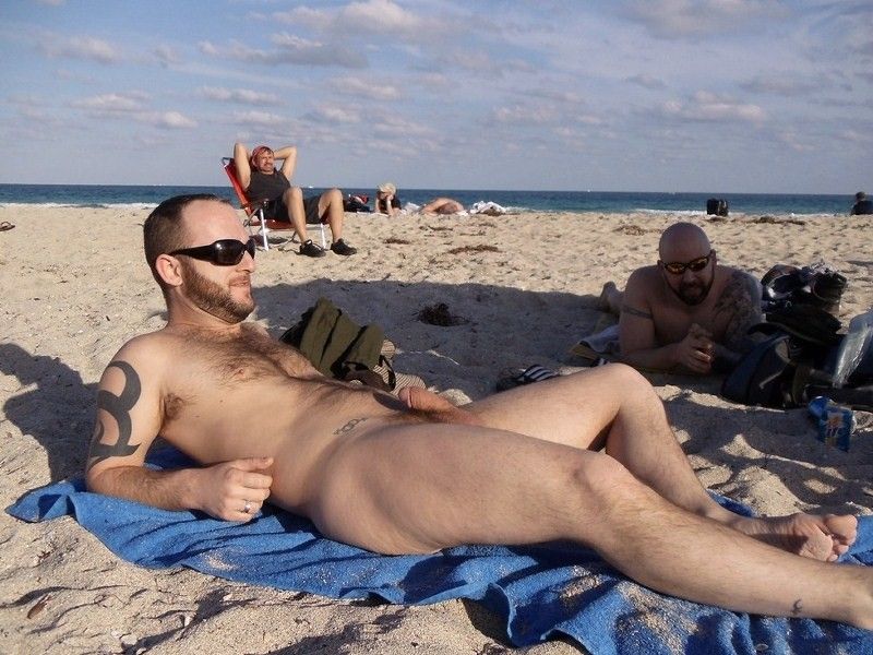 muscle dick nude beach