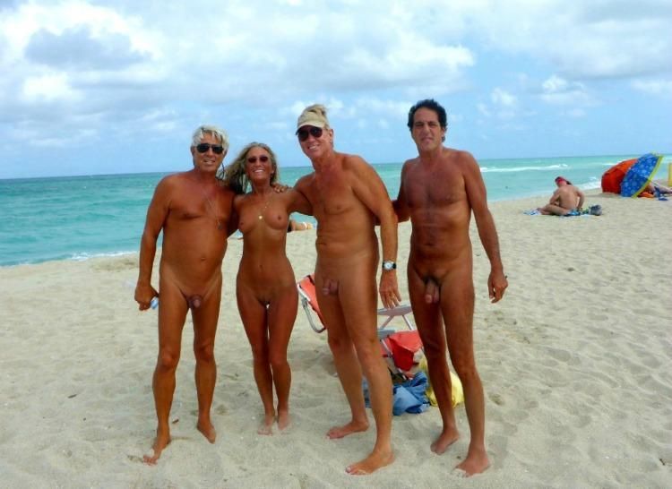 free nude beach