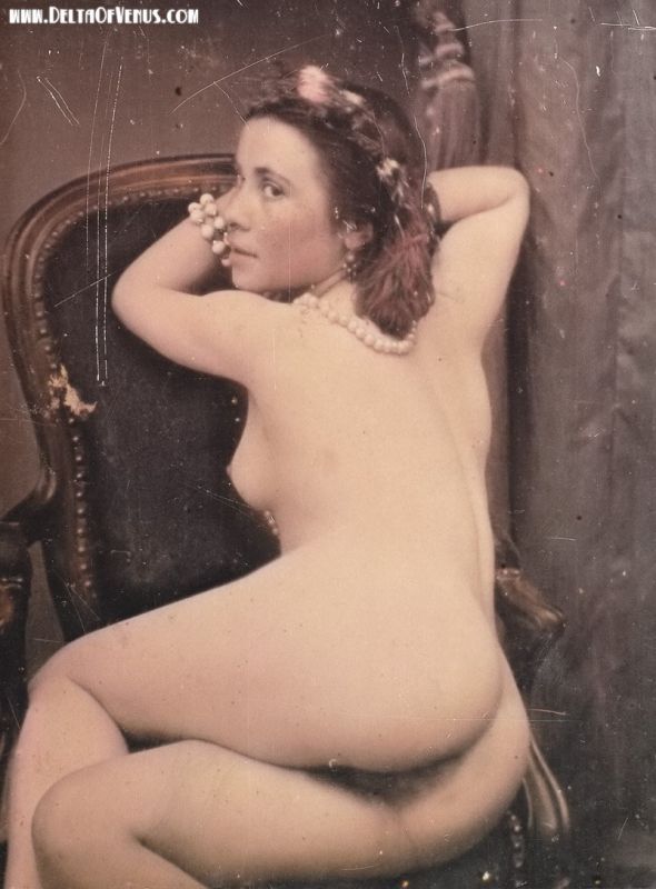 Vintage nude ladies