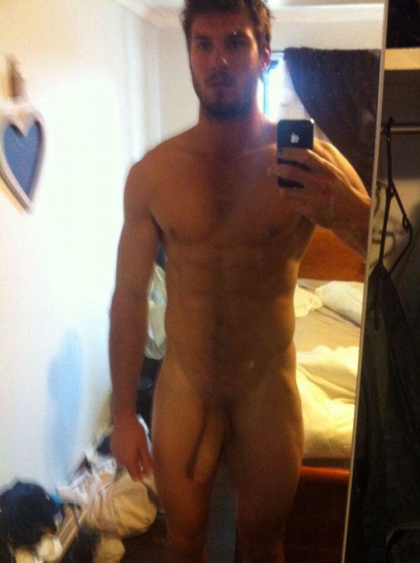 gay male nude uncensored