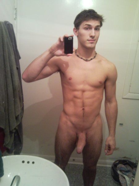 male body nude selfies