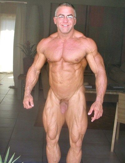 Muscle mature nude Older Male Bodybuilders Nude