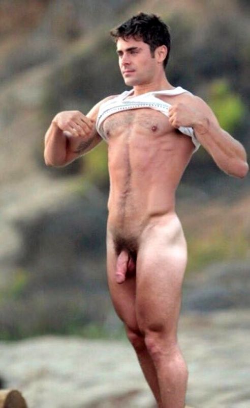 Zac Efron Poses Nude