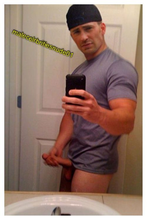 sexy nude male selfies