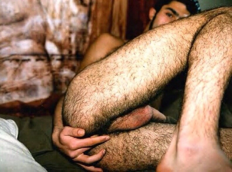 hot hairy guys thighs sex