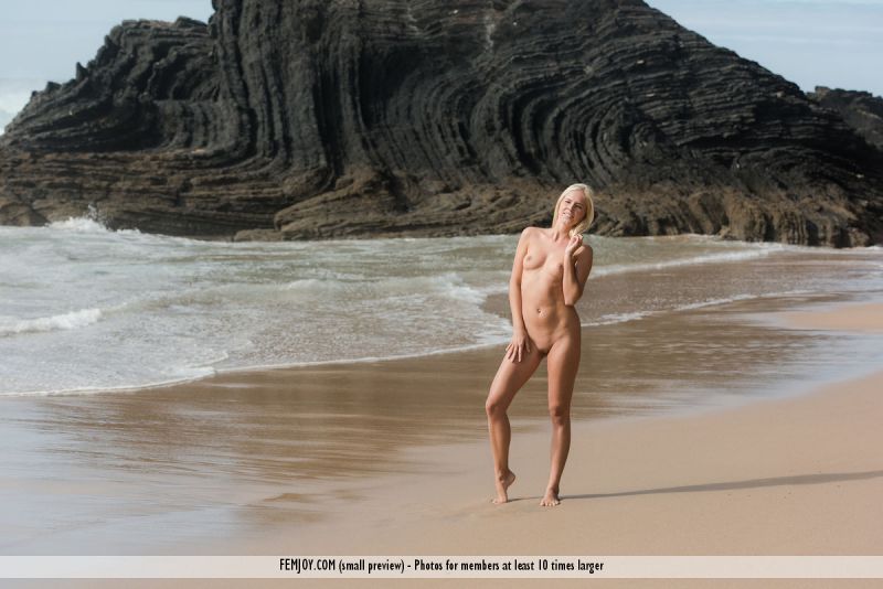 breanne benson nude beach