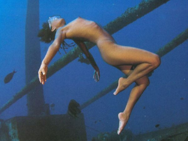 underwater sex bdsm