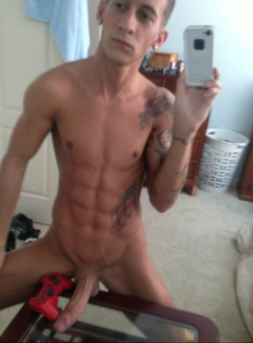 guy ass selfie nude