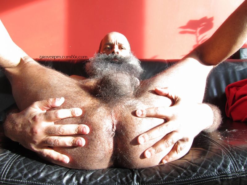 hairy man ass fingering