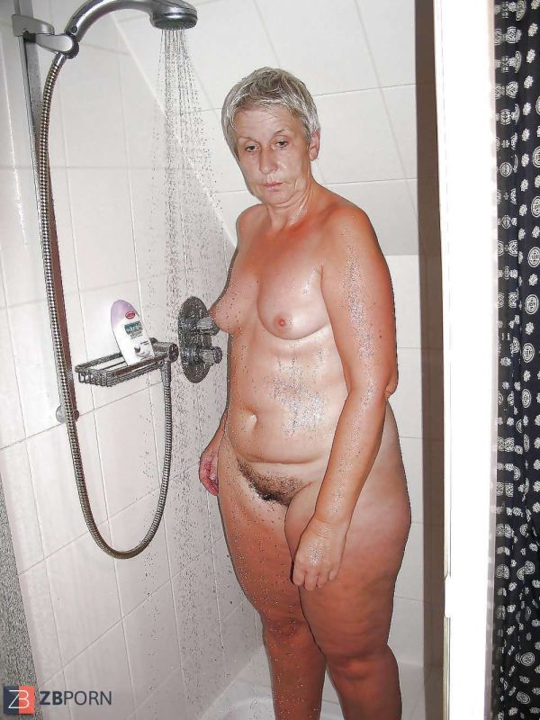 naked shower sex