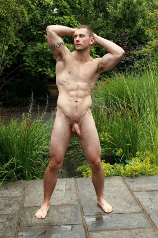 straight naked men outdoors