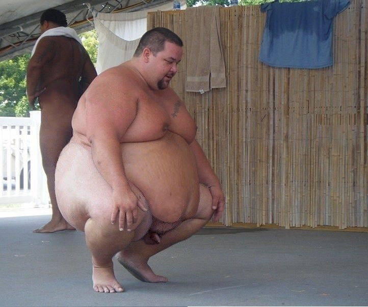 Sumo Women Naked