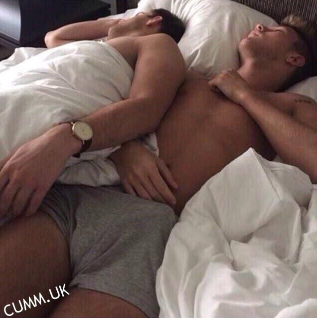 hot guys kissing gay underwear