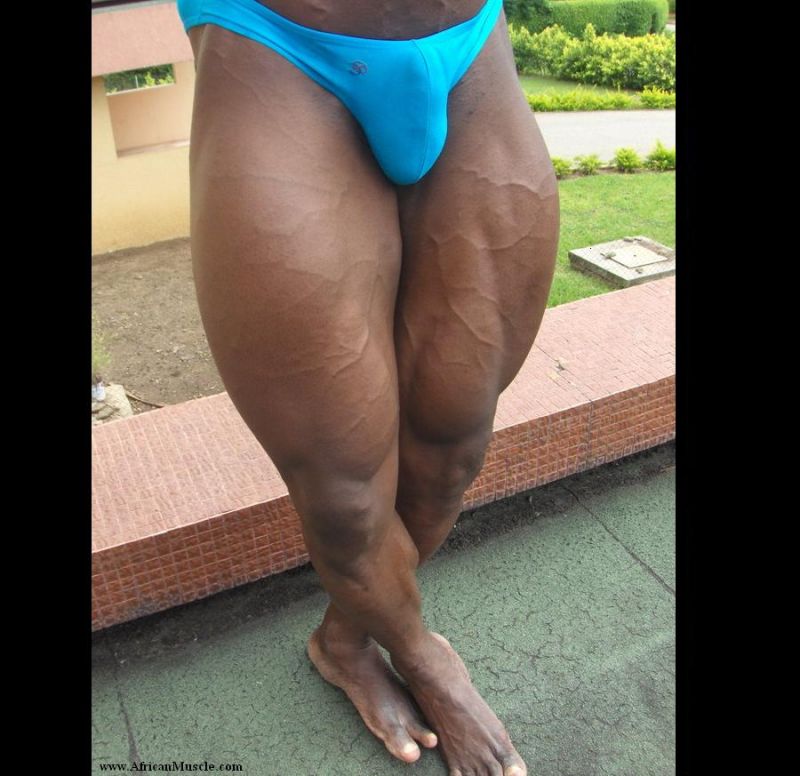 amateur big dick gym short bulge