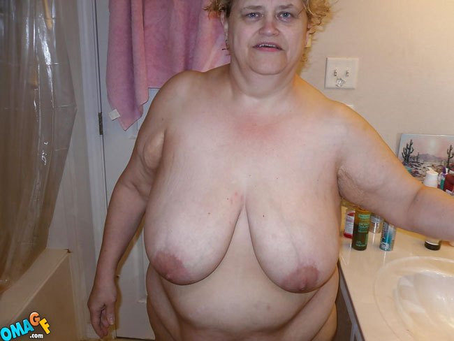 mature big tits hard nipples