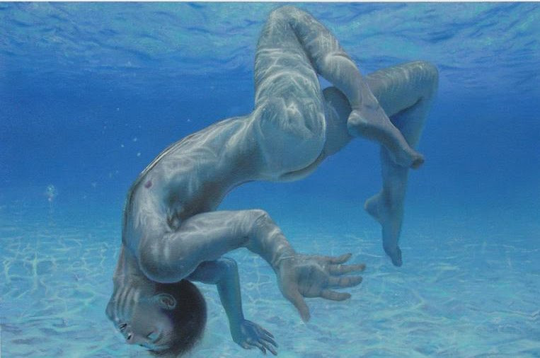 milf nude underwater
