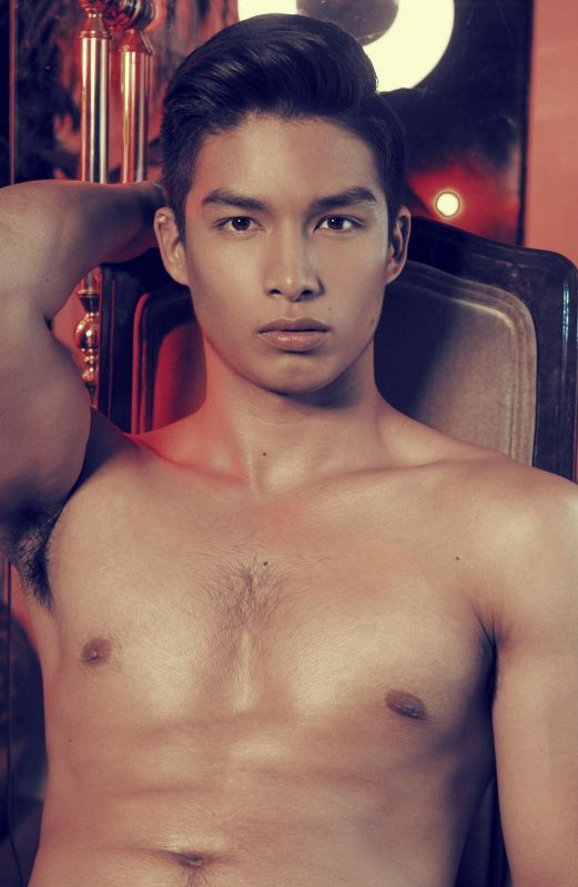 Hottest Nude Male Pinoy