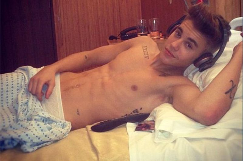 Nude leaks bieber justin Justin Bieber. 