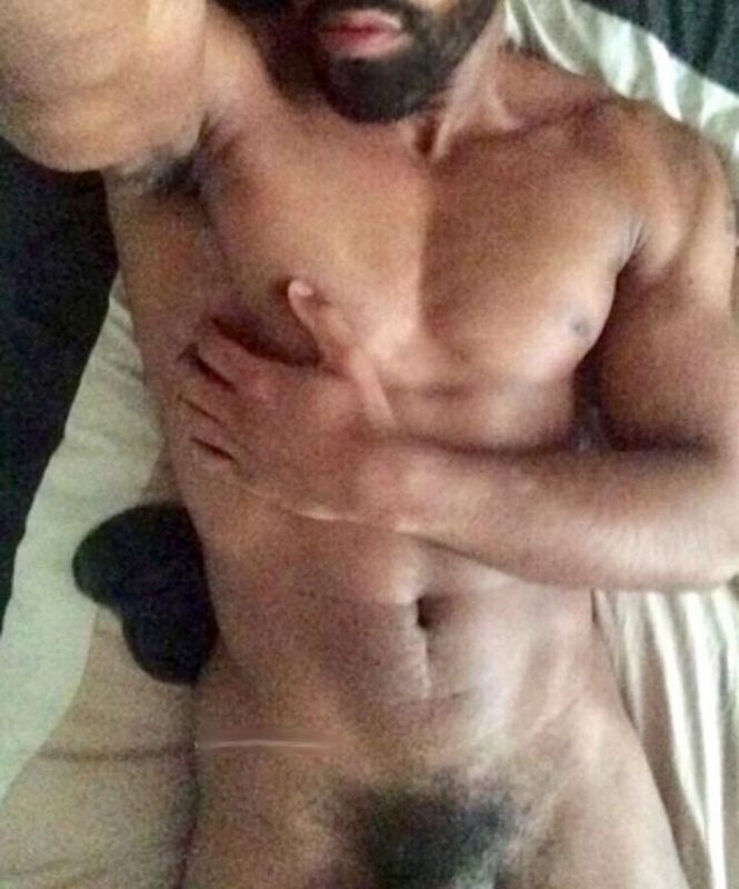 Naked selfie leak