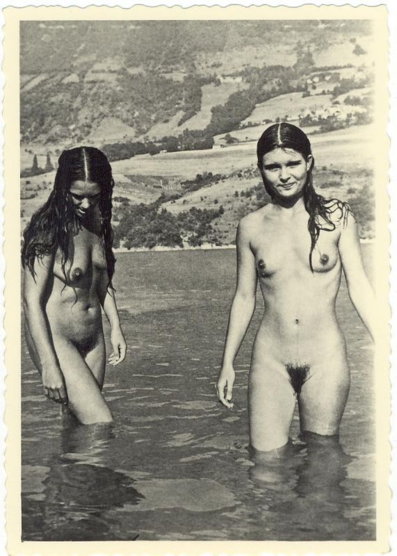 vintage nude women solo