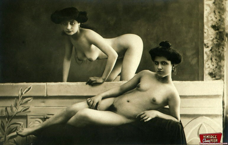 Vintage french erotic sahara