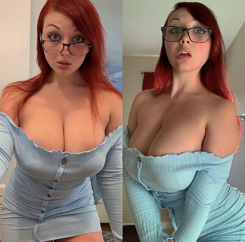 hot busty cougar cleavage