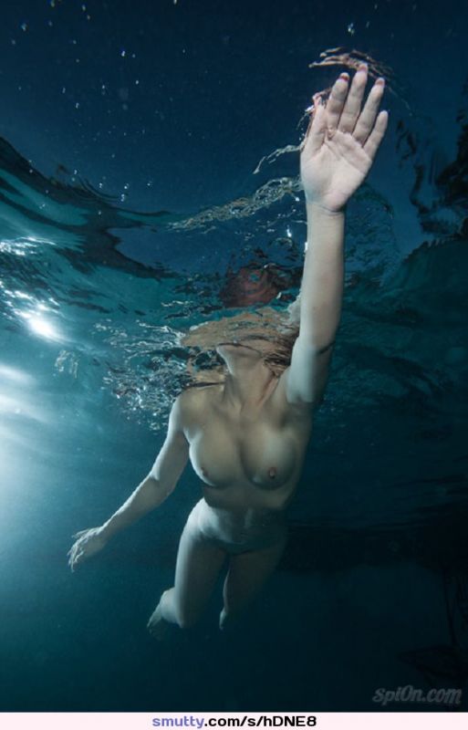 underwater photo nude vagina