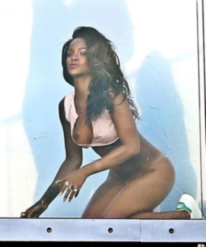 Leaked rihanna nude Rihanna Nude