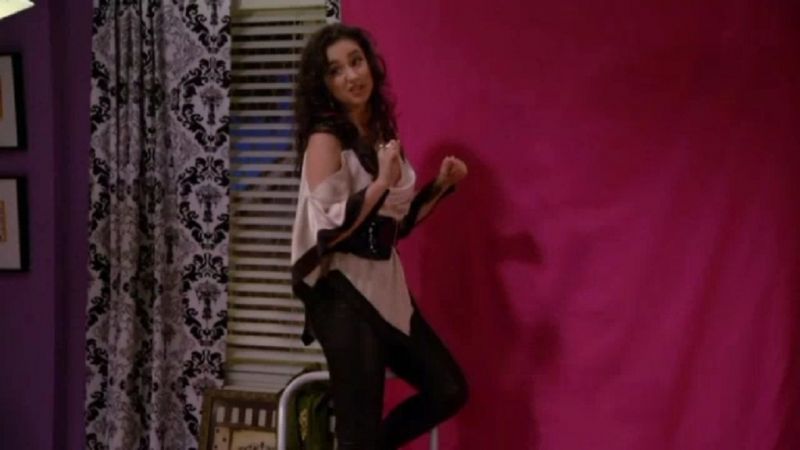 Molly Ephraim Ever Been Nude - Porn and sex photos, pictures