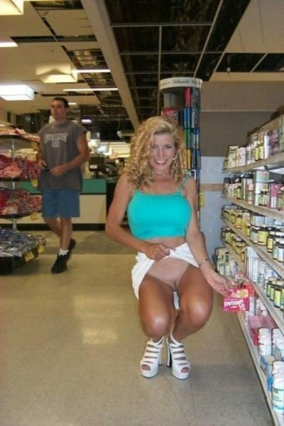 Wife Flashes Pussy in Public Store