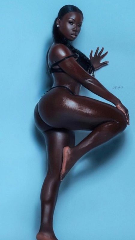 dark skin creole woman