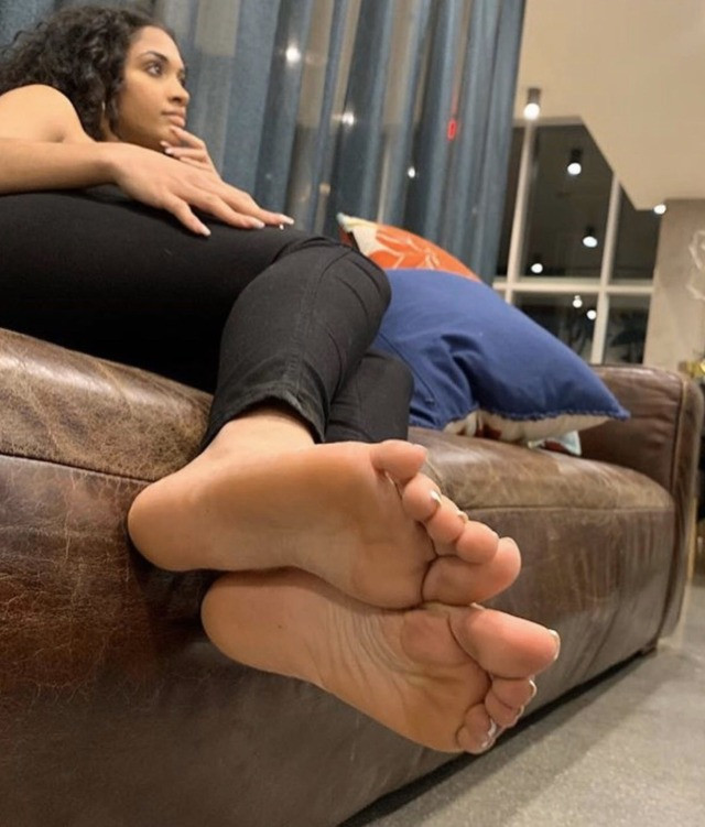 big boobs sexy feet