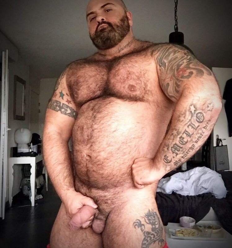 hung hairy muscle men