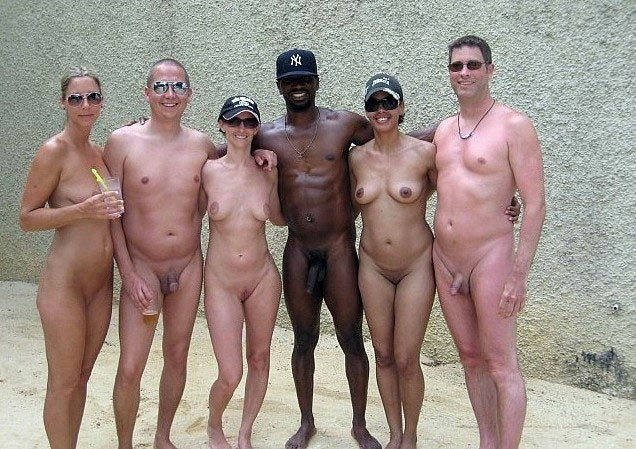 nude group pics